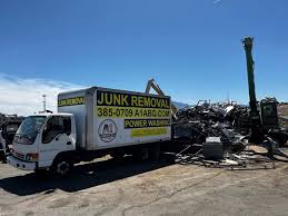 Best Construction Debris Removal  in Independence, KY